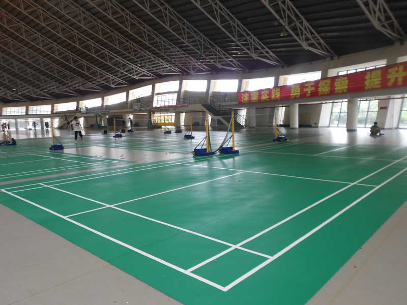 運動地膠企業(yè)要走塑造品牌之路